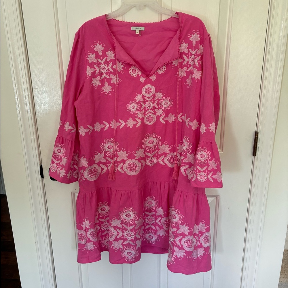 Tyler Boe Hot Pink Scoop Neck Top